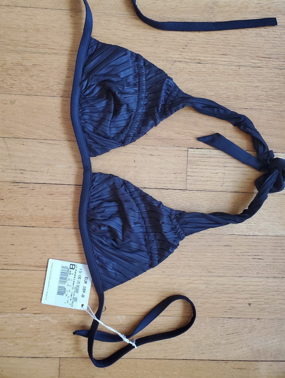 (nwt) La Perla Black Pleated Triangle Bikini Top - Halter